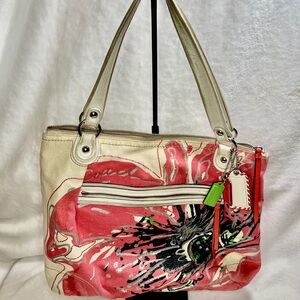 Coach Poppy Placed Flower Sequin Glam Tote EUC with COA